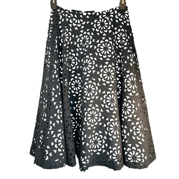 Alice + Olivia Viviana Cutout A-Line Skirt - Size 4 - Picture 3 of 13